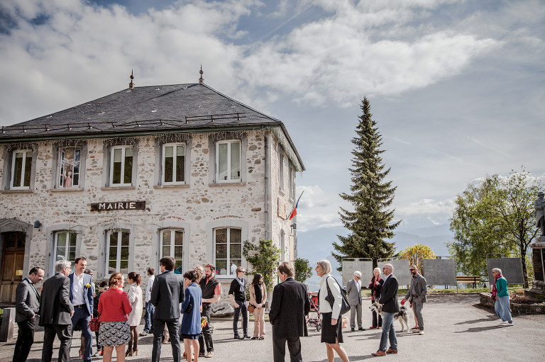 Mariage, BigDay, french wedding, chloe perez photographie, photographe professionnelle, photographe de vie, photographe grenoble isere rhone alpes, photographie sociale, portrait, lifestyle, photographe d'emotion, mariage intime, mariage à son image, mariage simple, se dire oui en petit comité, St Hilaire du Touvet, St Bernard du Touvet, mariage à pâques, mariage funky et décontracté, wedding cool