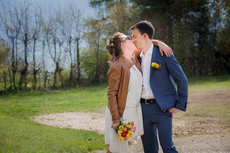 Mariage, BigDay, french wedding, chloe perez photographie, photographe professionnelle, photographe de vie, photographe grenoble isere rhone alpes, photographie sociale, portrait, lifestyle, photographe d'emotion, mariage intime, mariage à son image, mariage simple, se dire oui en petit comité, St Hilaire du Touvet, St Bernard du Touvet, mariage à pâques, mariage funky et décontracté, wedding cool