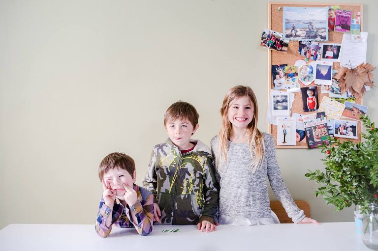 Seance photo famille, Lifestyle, Tranche de Vie en photo, un dimanche en famille, reportage photo famille, reportage documentaire, Chloe Perez photographe professionnelle, Photographe famille mariage grenoble Rhone Alpes,