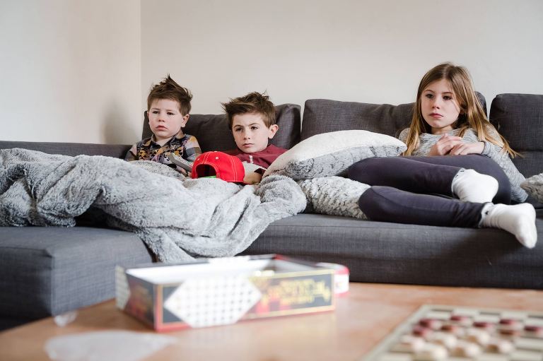 Seance photo famille, Lifestyle, Tranche de Vie en photo, un dimanche en famille, reportage photo famille, reportage documentaire, Chloe Perez photographe professionnelle, Photographe famille mariage grenoble Rhone Alpes,