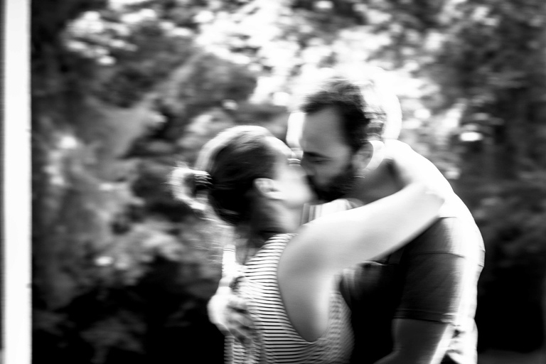 couple, photographe de vie, séance photo couple, séance photo engagement, séance photo avant le mariage, Chloe Perez photographe, photographe de mariage, photographe professionnelle, photographe fun et décalée, photographe professionnelle, région Rhône-Alpes Auvergne, séance photo à Arvillard, séance photo en amoureux, wedding, before wedding, love photographer